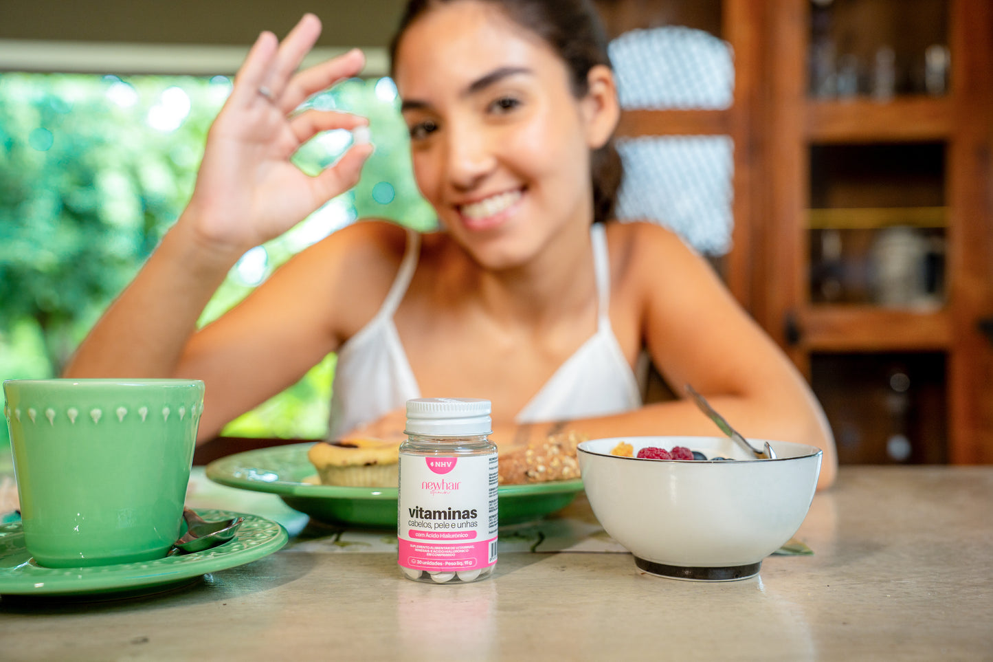 Vitamina para Cabelos, Pele e Unhas com Ácido Hialurônico