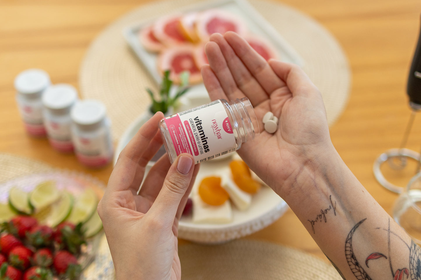 Vitamina para Cabelos, Pele e Unhas com Ácido Hialurônico