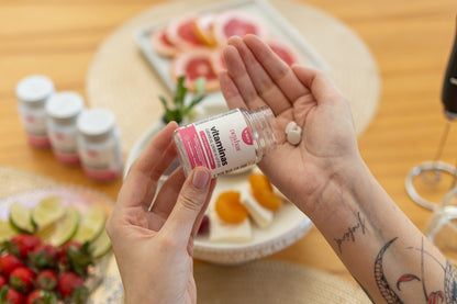 6 potes de Vitamina NHV + Joia